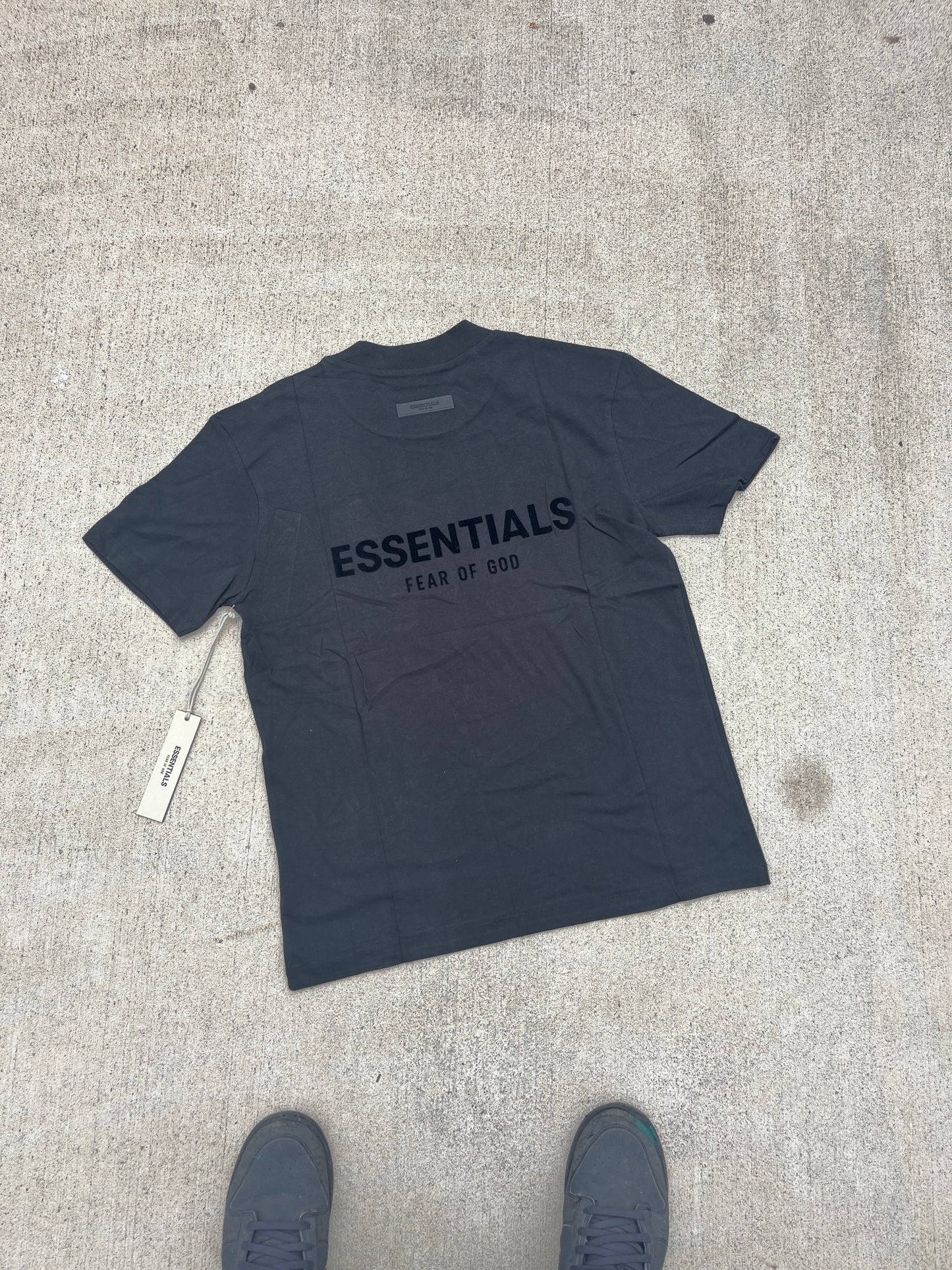 Black Stretch Limo essential Tee