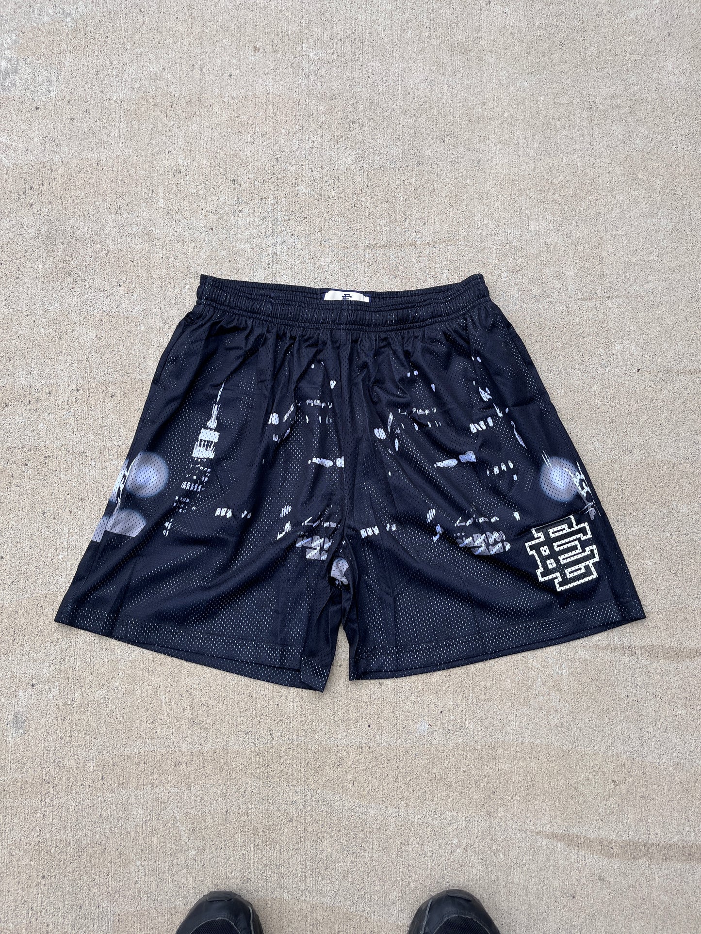 Black skyline EE shorts