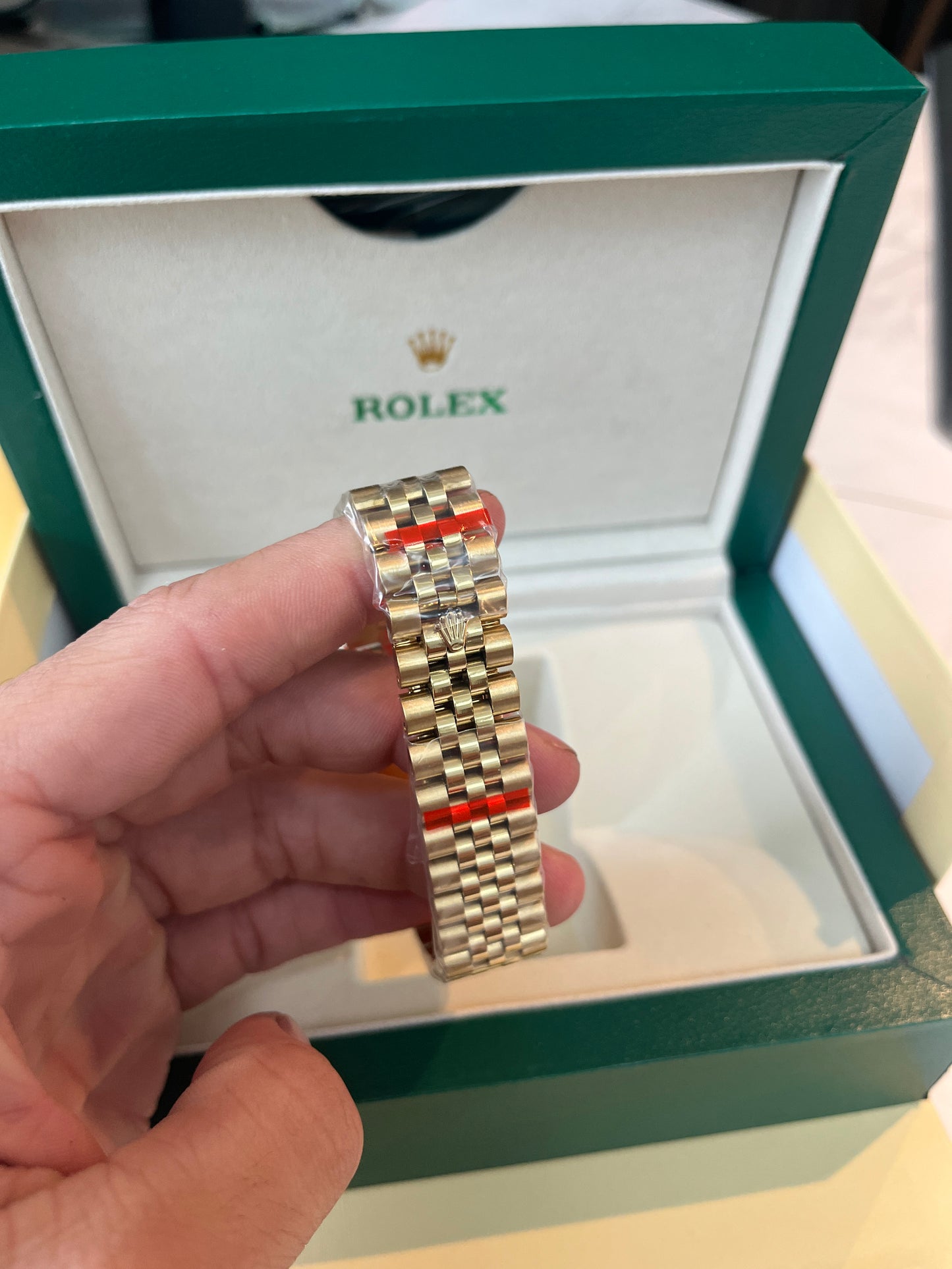 Full gold face & gold strap oyster perpetual D.J.