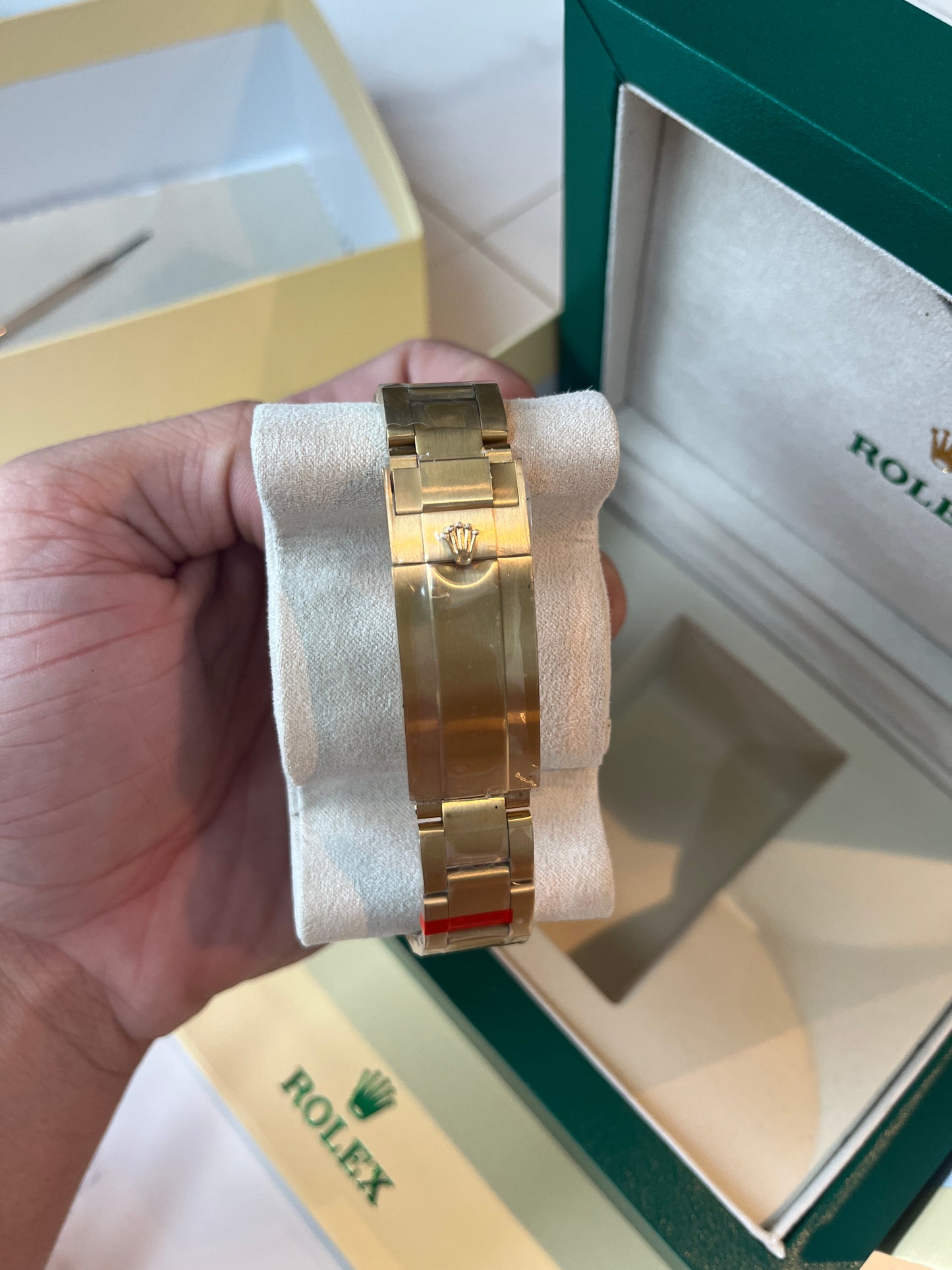 Green face & Gold strap oyster perpetual SubMariner