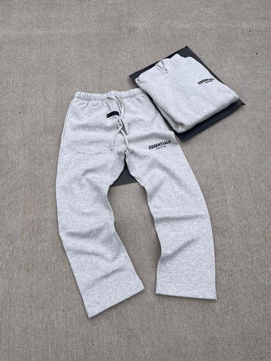 Light oat relaxed uncuffed pants