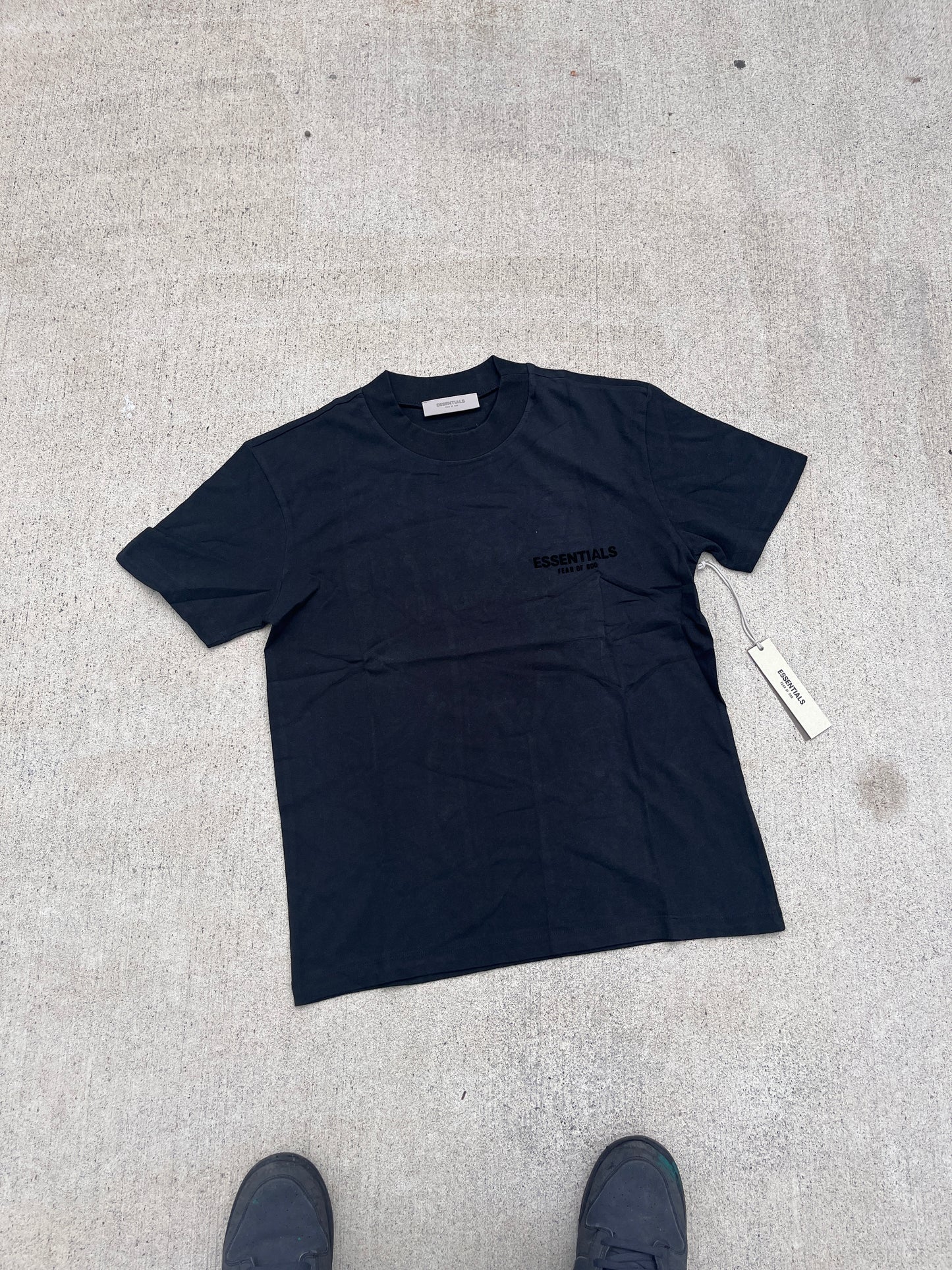 Black Stretch Limo essential Tee