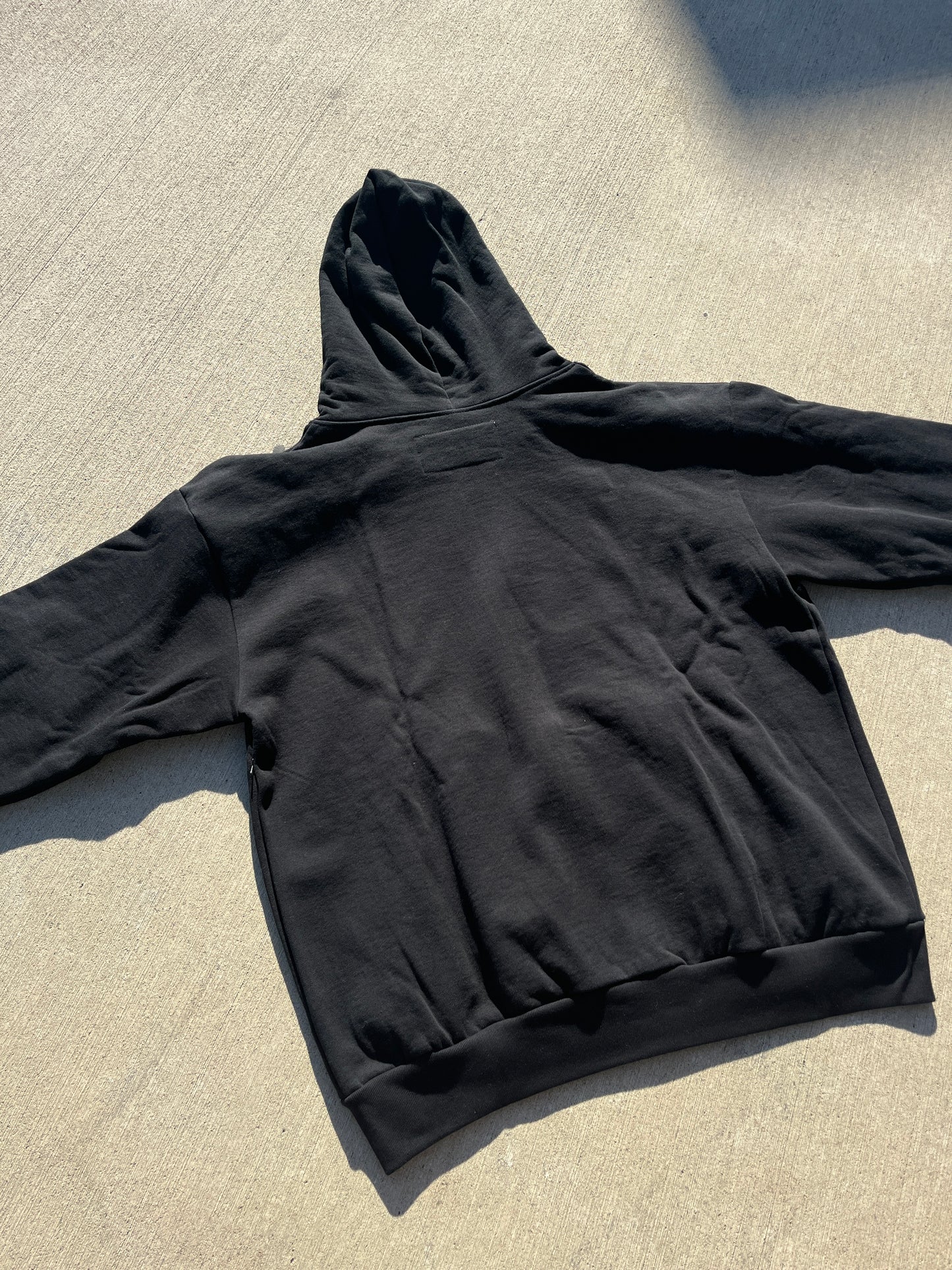 Black Gem zip up spider